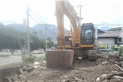 解体作業　土木建築工事　合同会社優里建設